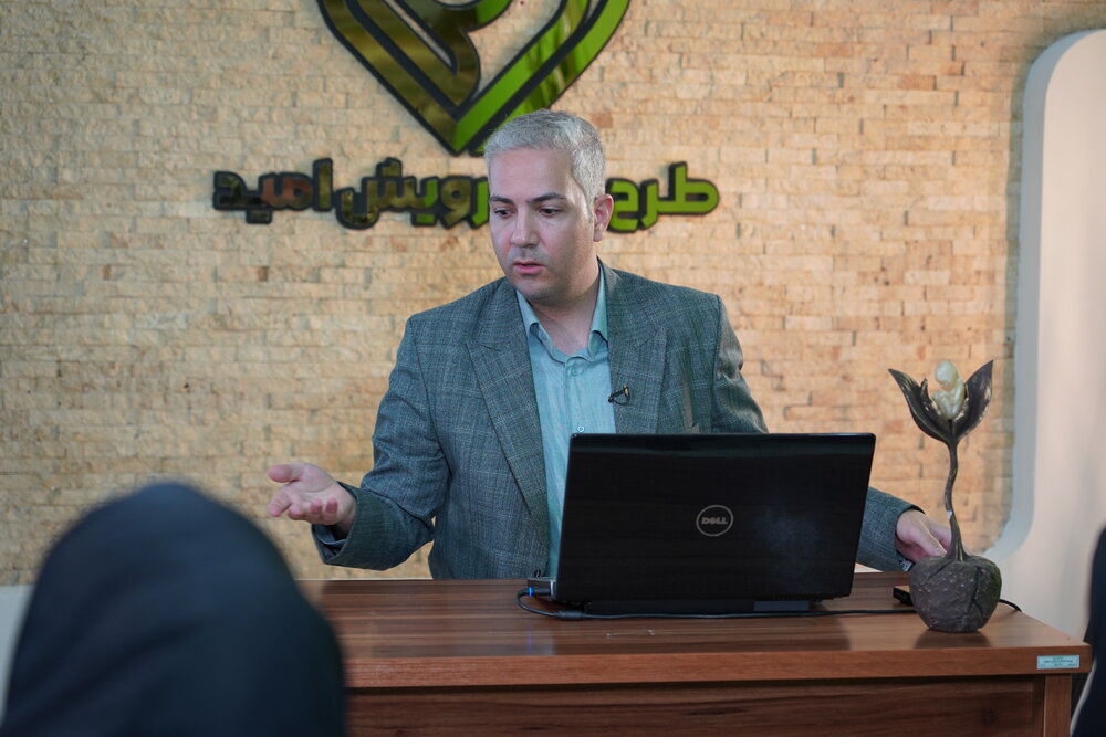 مدرسه رویش امید