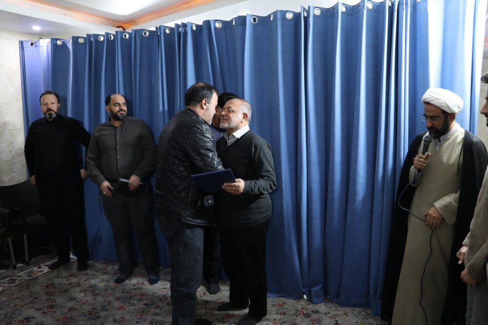 تمدید حکم انتصاب مدیر عامل