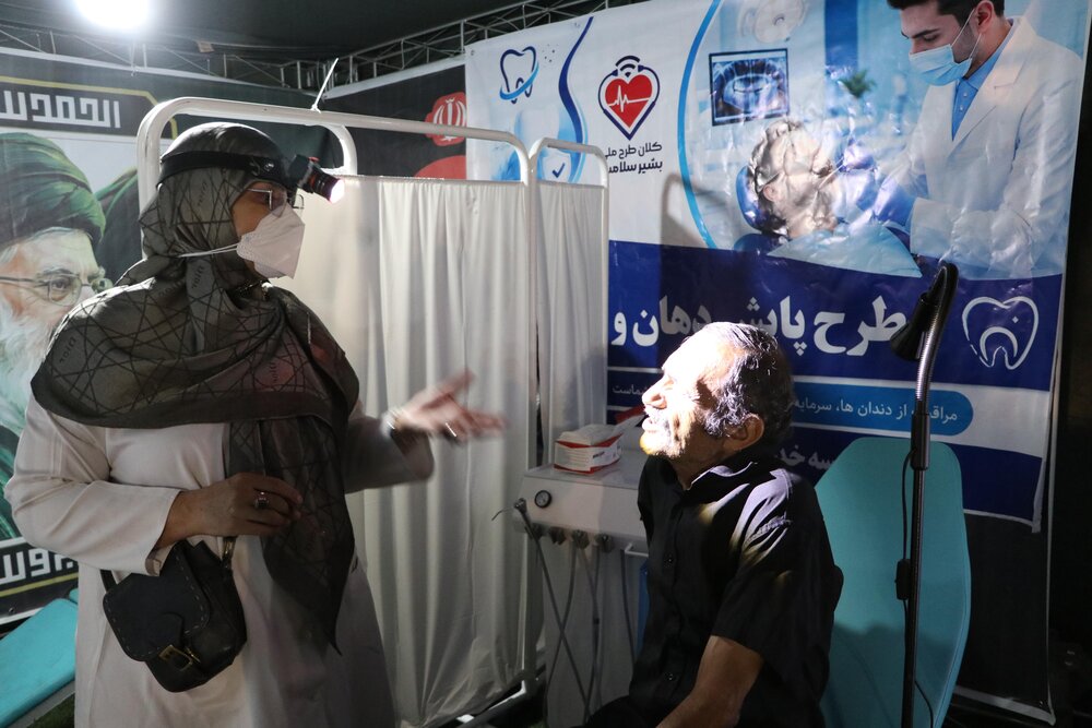 تداوم طرح جهادی سلامت دهان و دندان مؤسسه بسیجیان در میدان خراسان تهران